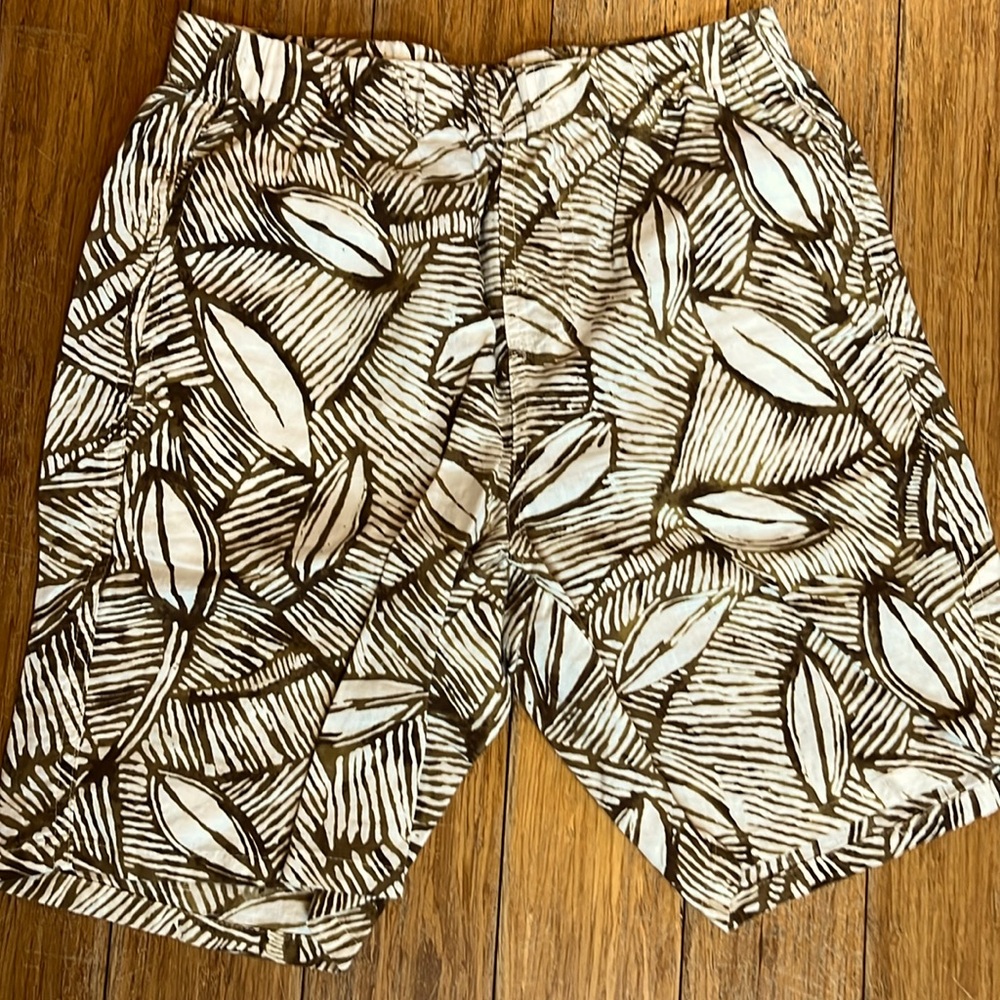 Paul Hamilton tropical shorts olive brown palm leaf knit casual Bermuda Pockets